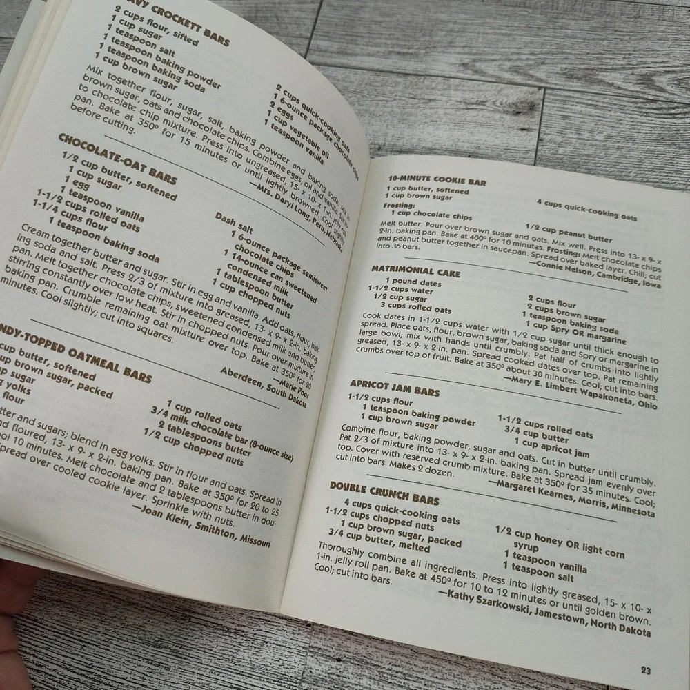 Bar Cookie Bonanza Cookbook Booklet 1982 Recipes Bake Sale Nostalgia Retro Charm